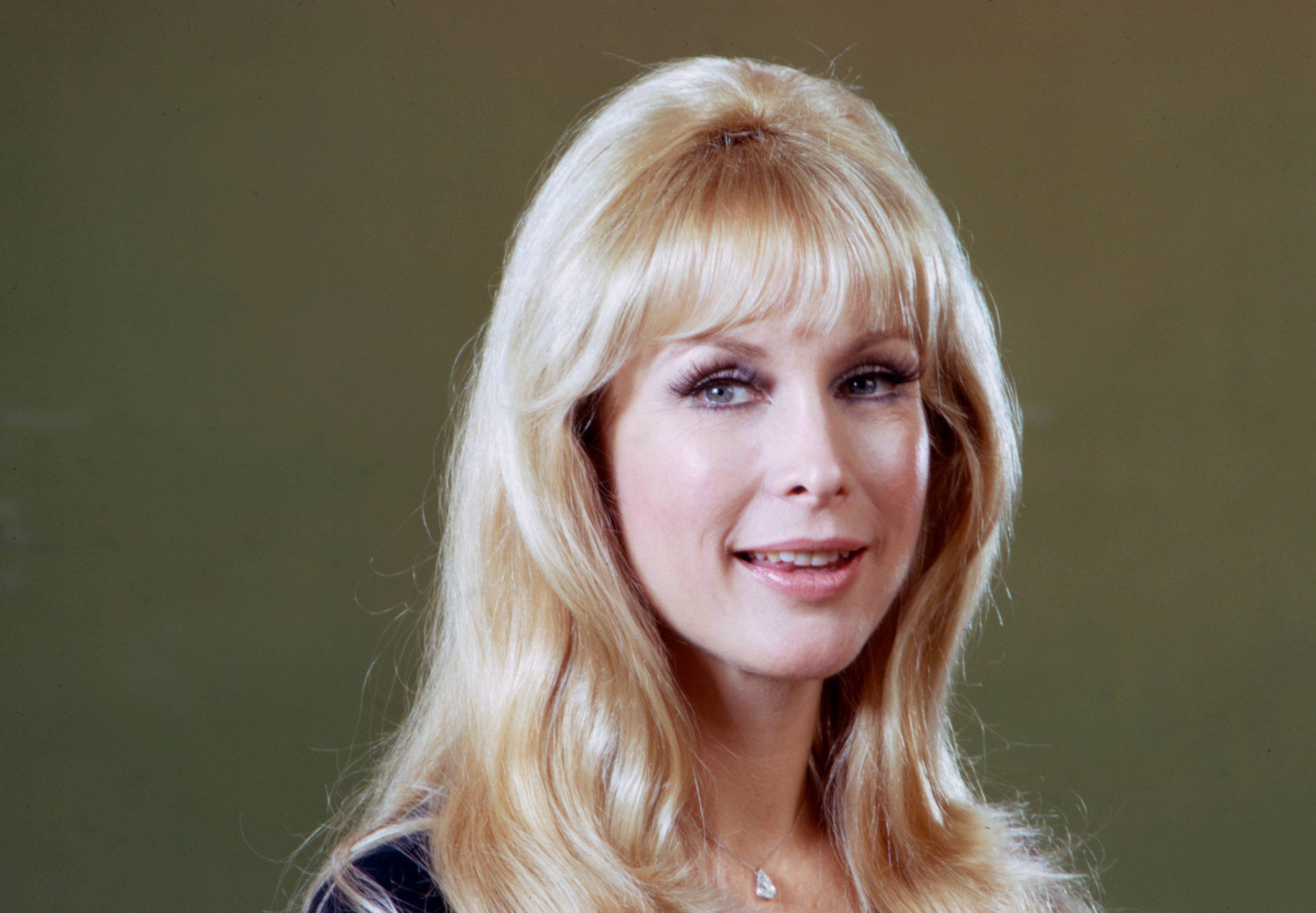 Barbara Eden Wiki, Bio, Age, Net Worth, and Other Facts - FactsFive.